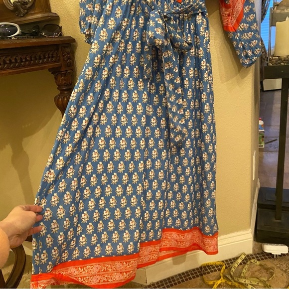 NWT~J. CREW Women V-Neck Cover-Up Dress in Classic Print Tie Waist Dress-Small - Picture 3 of 9